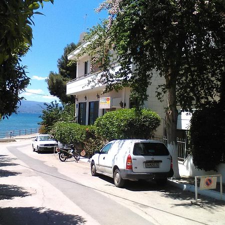Aparthotel Iliahtides Amarynthos Exteriör bild