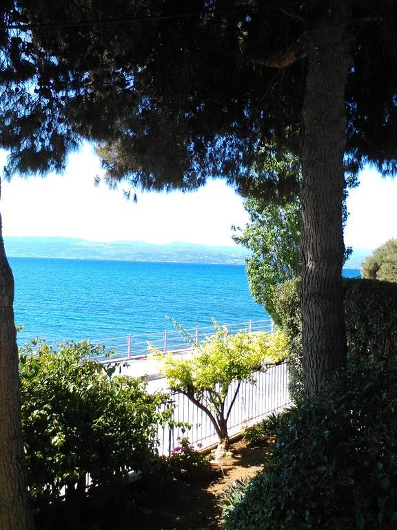 Aparthotel Iliahtides Amarynthos Exteriör bild