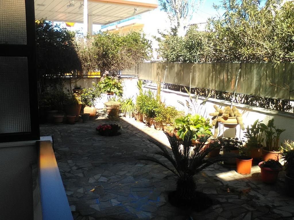 Aparthotel Iliahtides Amarynthos Exteriör bild