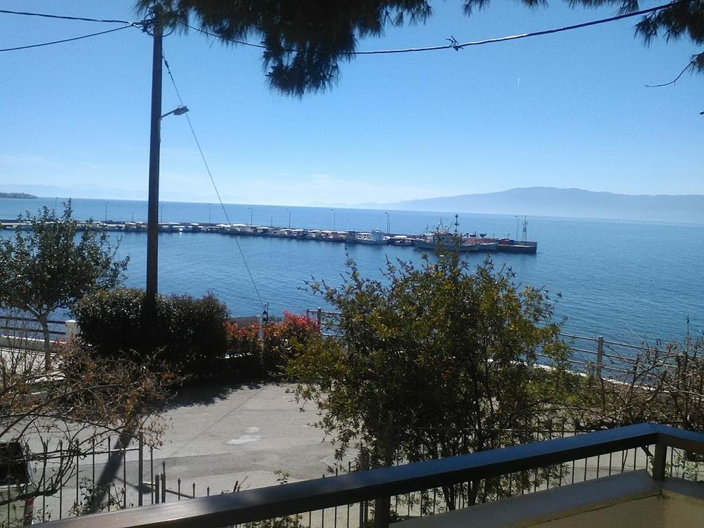 Aparthotel Iliahtides Amarynthos Exteriör bild